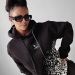 Bluza damska z nadrukiem Mickey Elin Ola Voga czarna