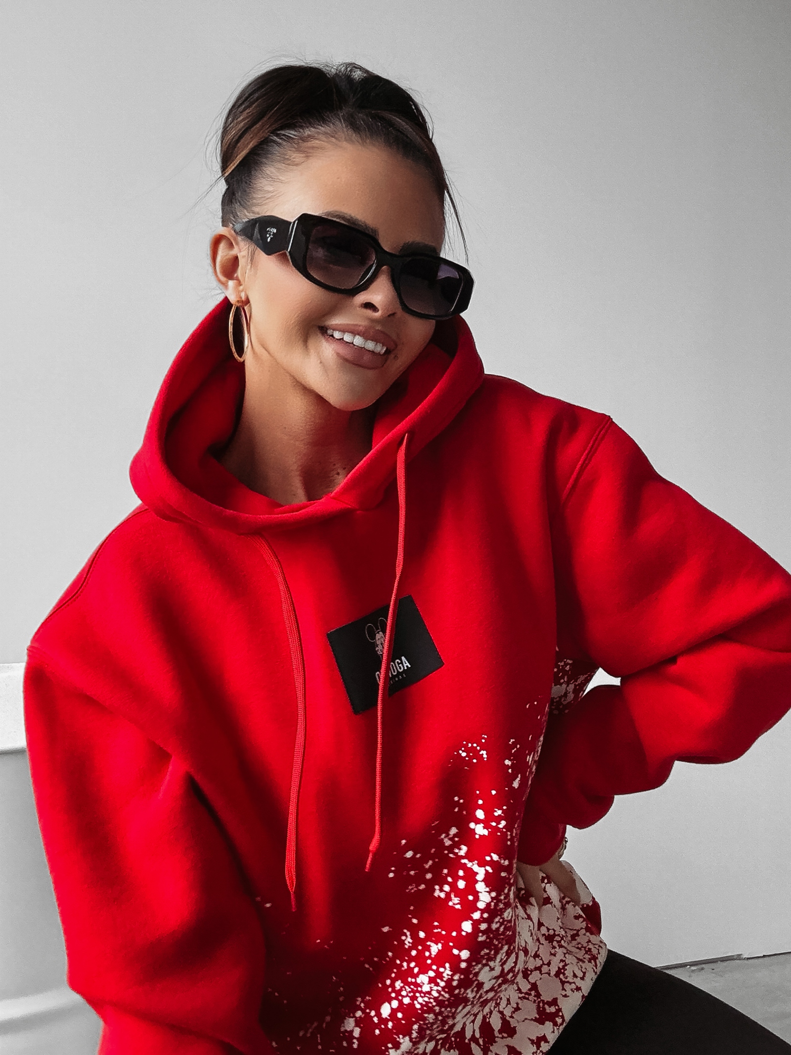 Bluza damska z nadrukiem Mickey Elin Ola Voga czerwona