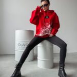 Bluza damska z nadrukiem Mickey Elin Ola Voga czerwona