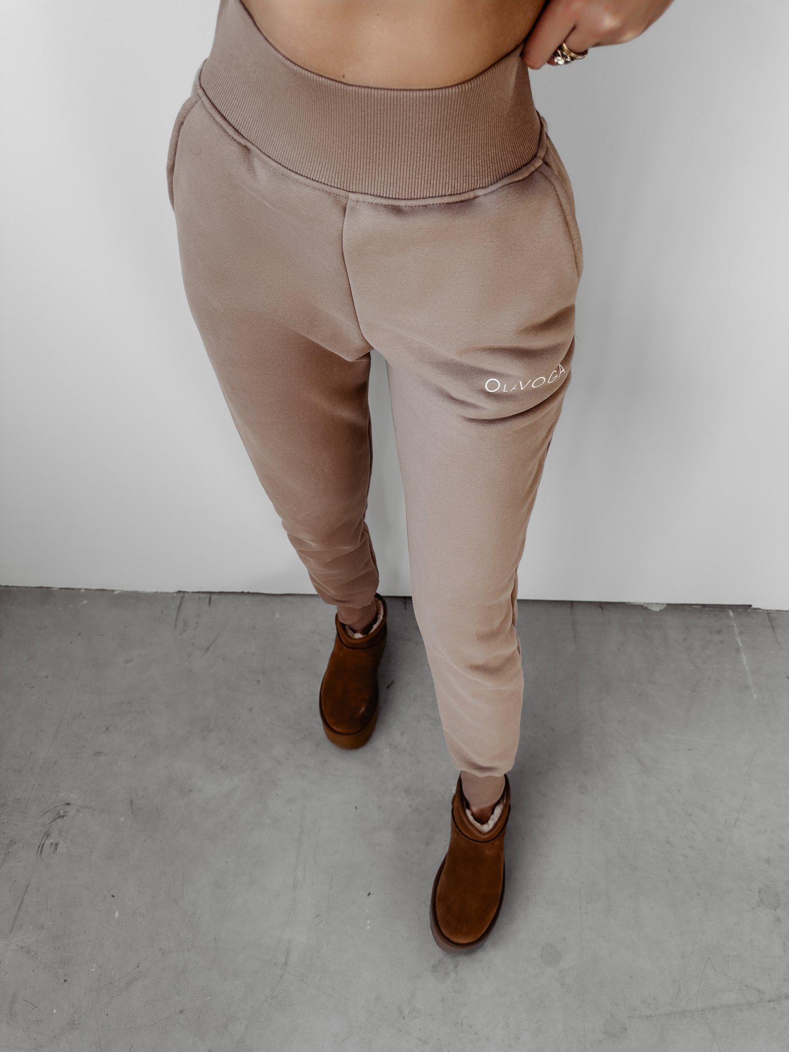 Spodnie dresowe z gumą Prima Ola Voga beżowe