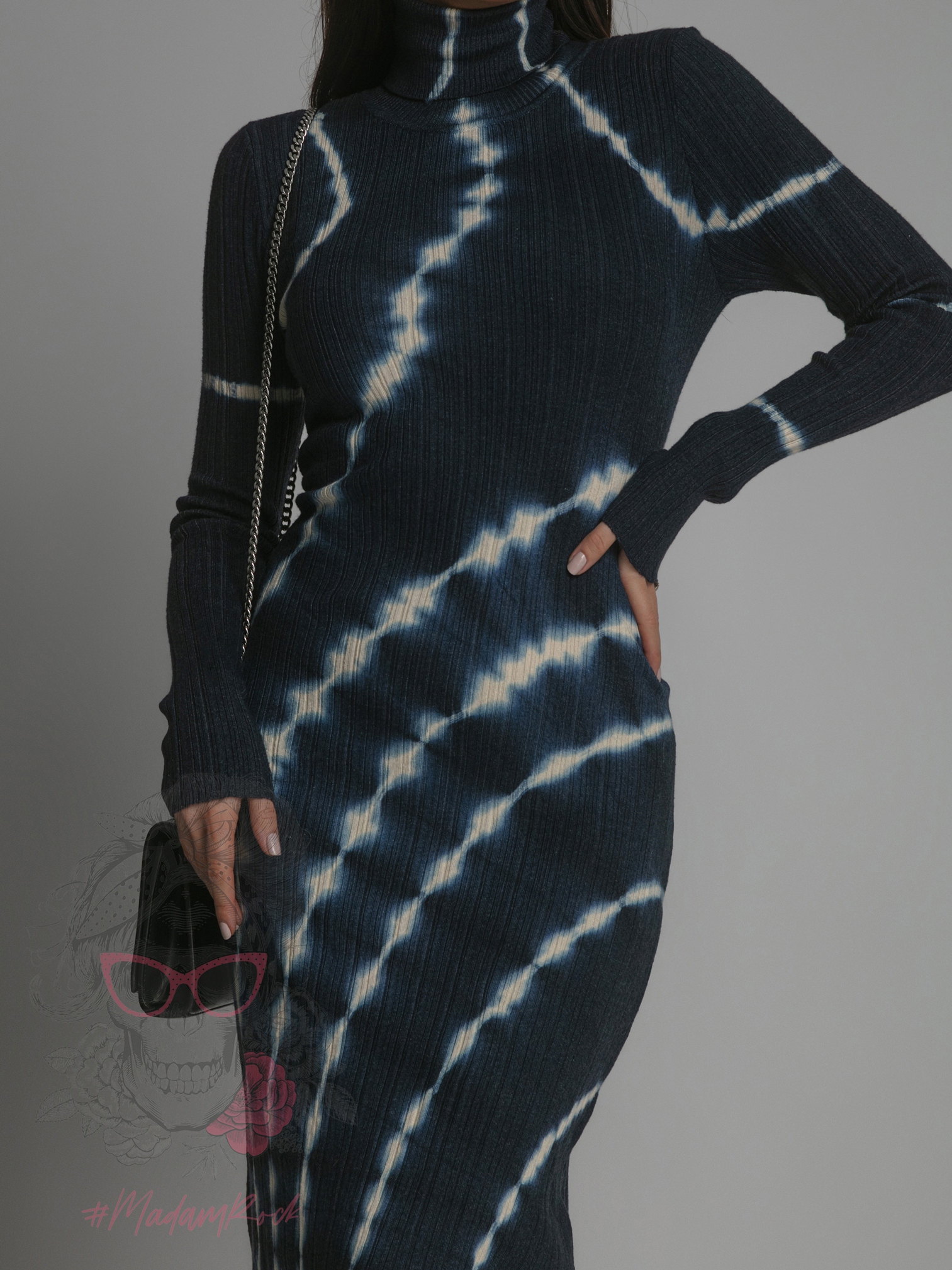 Sukienka dzianinowa Shadows granat