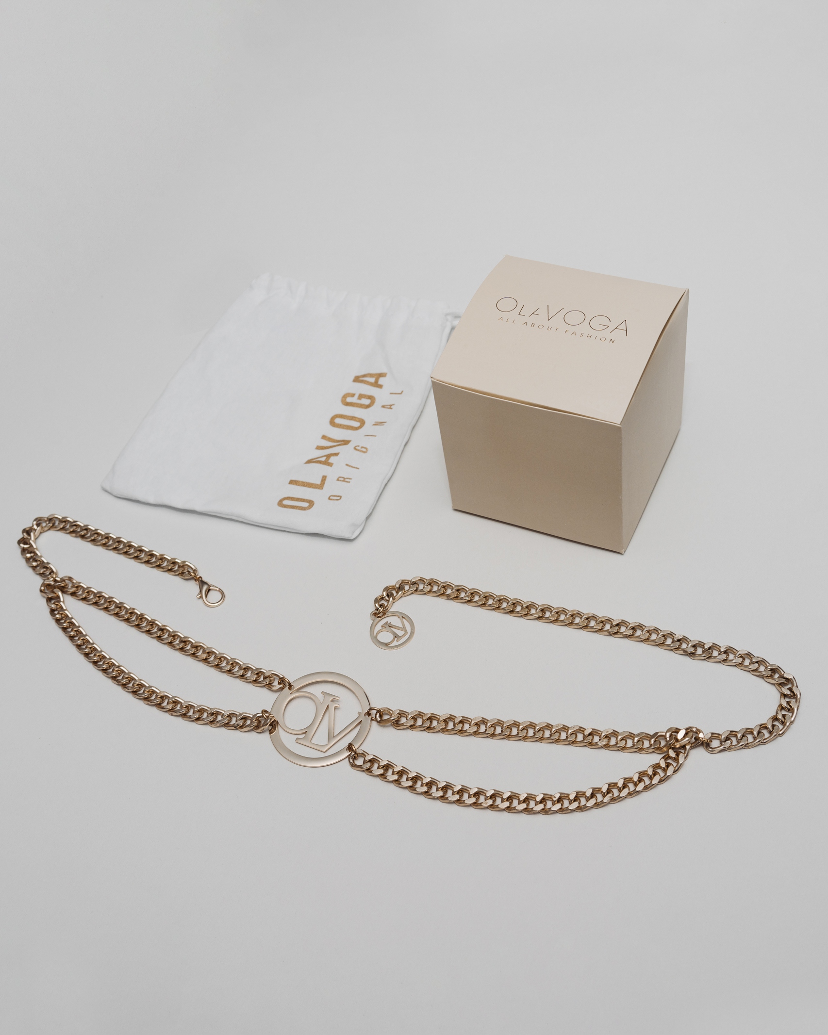 Pasek łańcuszkowy z logo Maine Ola Voga złoty Pasek łańcuszkowy z logo Maine Ola Voga złoty