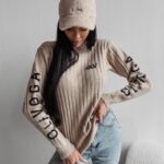 Sweter logowany Milly Ola Voga beż