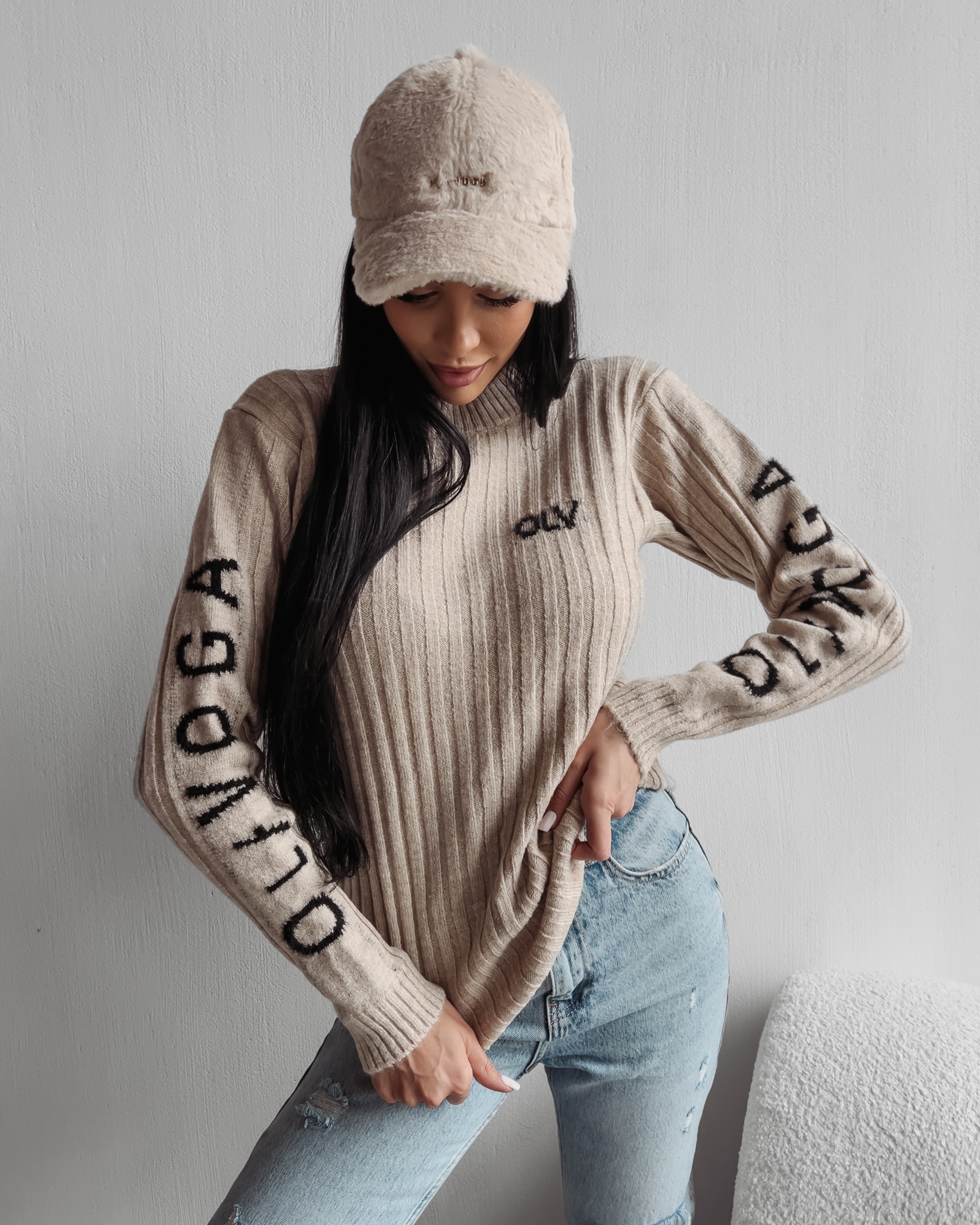 Sweter logowany Milly Ola Voga beż