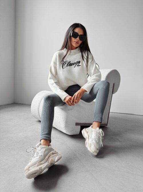 Sweter pudełkowy Loco Ola Voga ecru