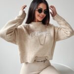 Sweter pudełkowy Loco Ola Voga beż