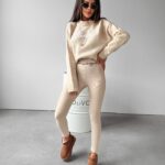 Sweter pudełkowy Loco Ola Voga beż