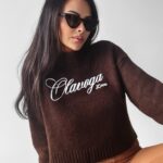 Sweter pudełkowy LOCO OLAVOGA czekoladowy