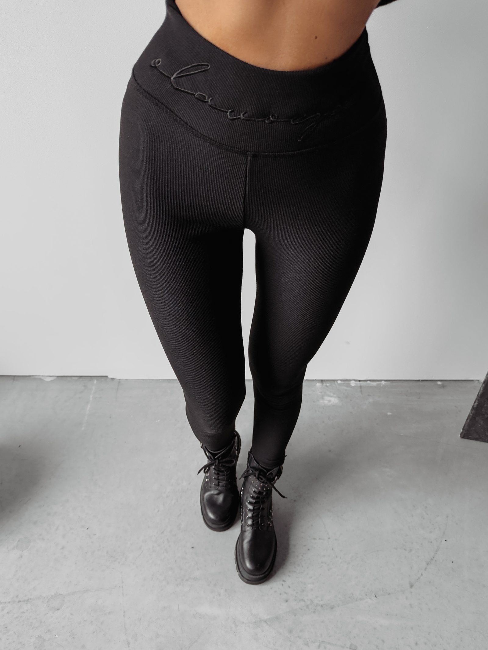 Legginsy z wyszczuplającym pasem Berry Ola Voga czarne Legginsy z wyszczuplającym pasem Berry Ola Voga czarne