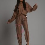 Komplet sweterkowy Cossy brązowy