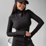 Bluzka basic prążkowana Verda Ola Voga czarna