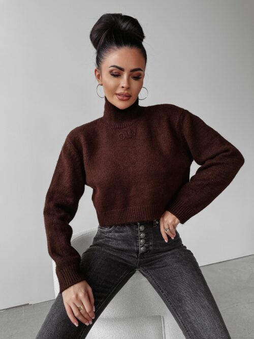 Sweter krótki z golfem LEILA OLAVOGA brązowy