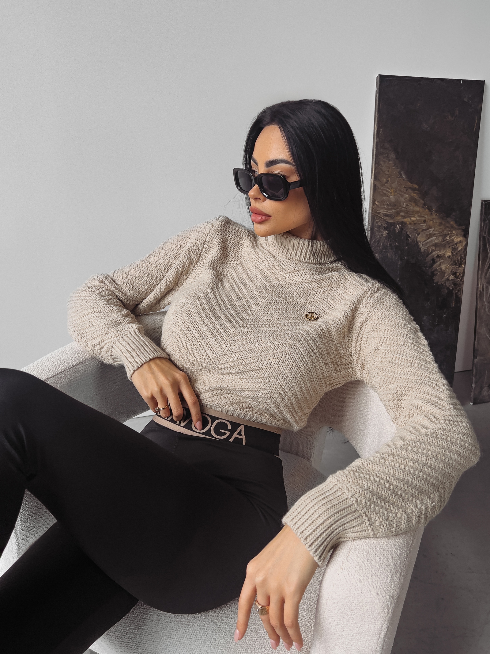 Sweter damski dzianinowy Emmie Ola Voga beżowy