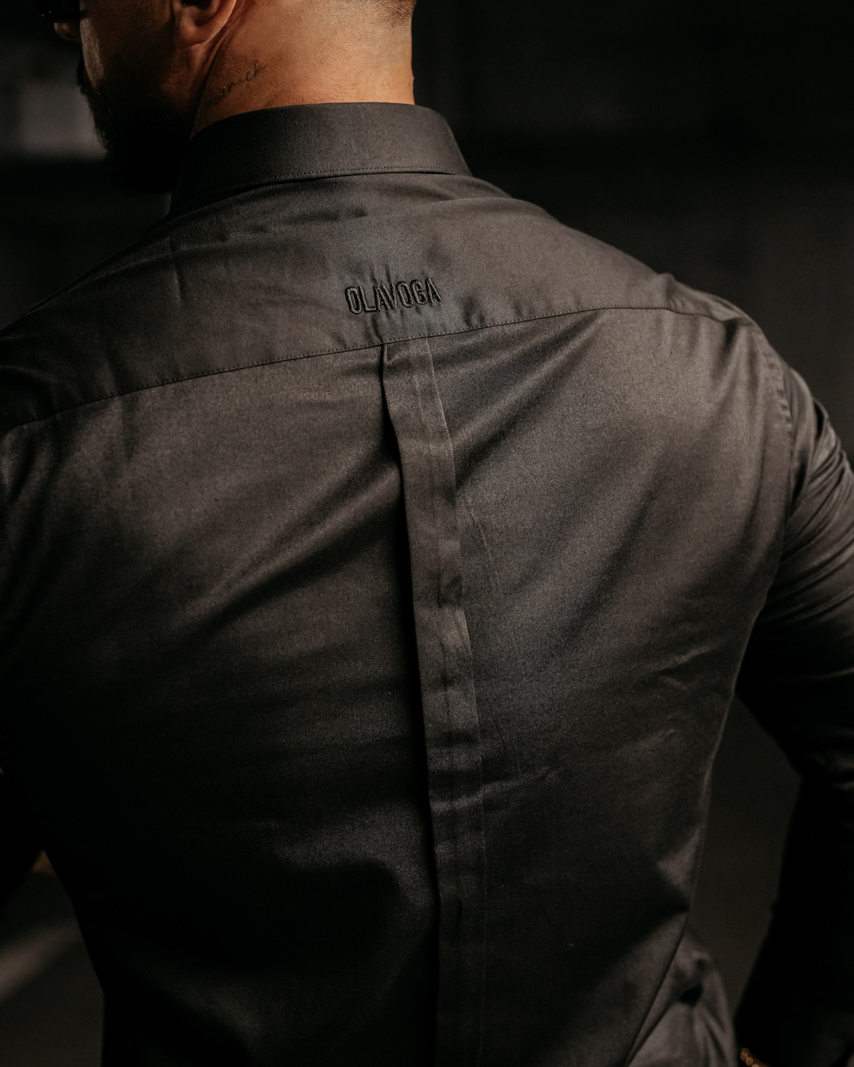 Koszula męska slim fit Rey Ola Voga czarna Koszula męska slim fit Rey Ola Voga czarna