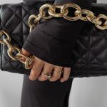 Sukienka midi dopasowana Sisi Ola Voga czarna