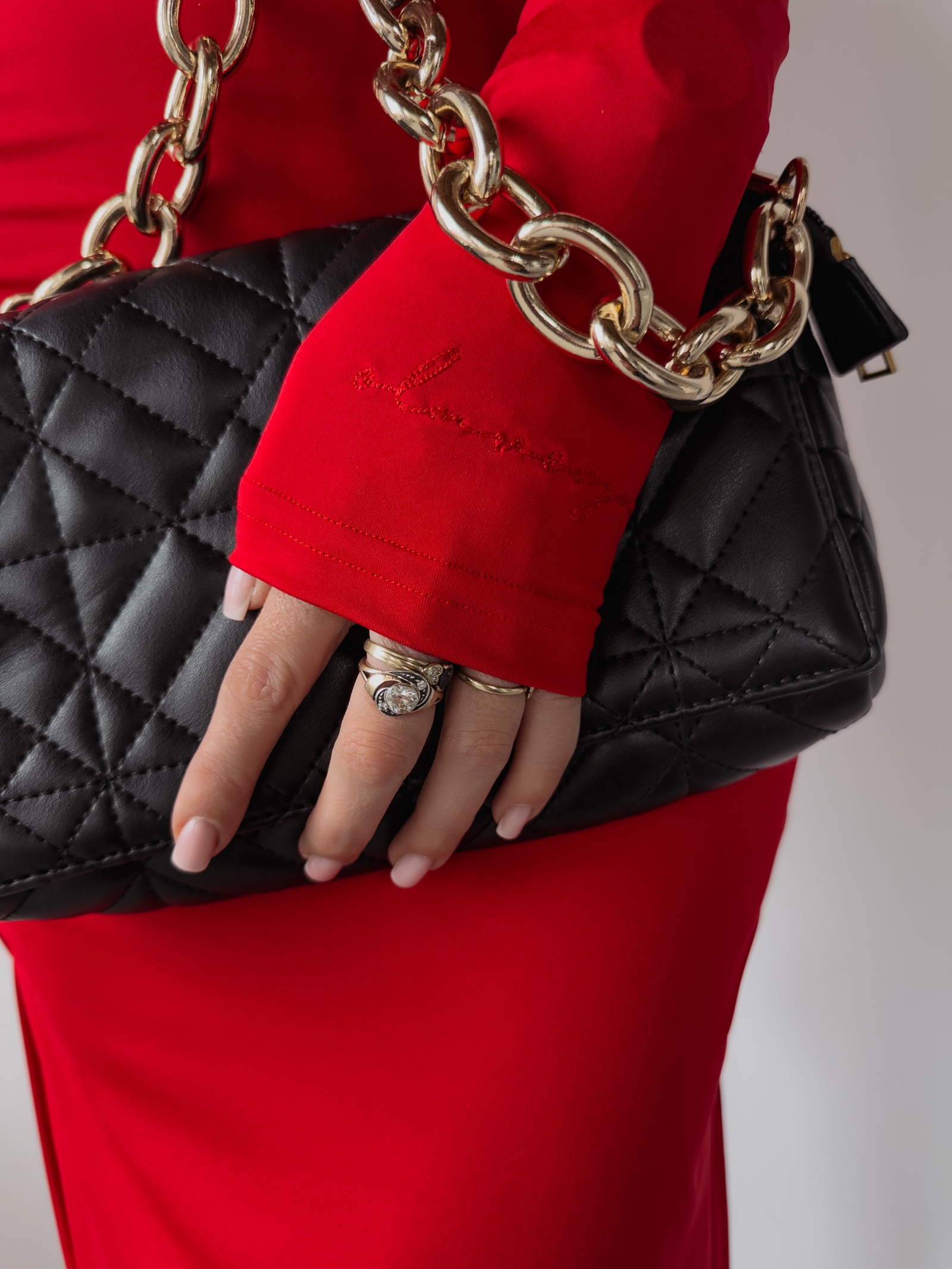 Sukienka midi dopasowana Sisi Ola Voga czerwona