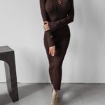 Sukienka z wiązaniem Omiko Ola Voga brązowa