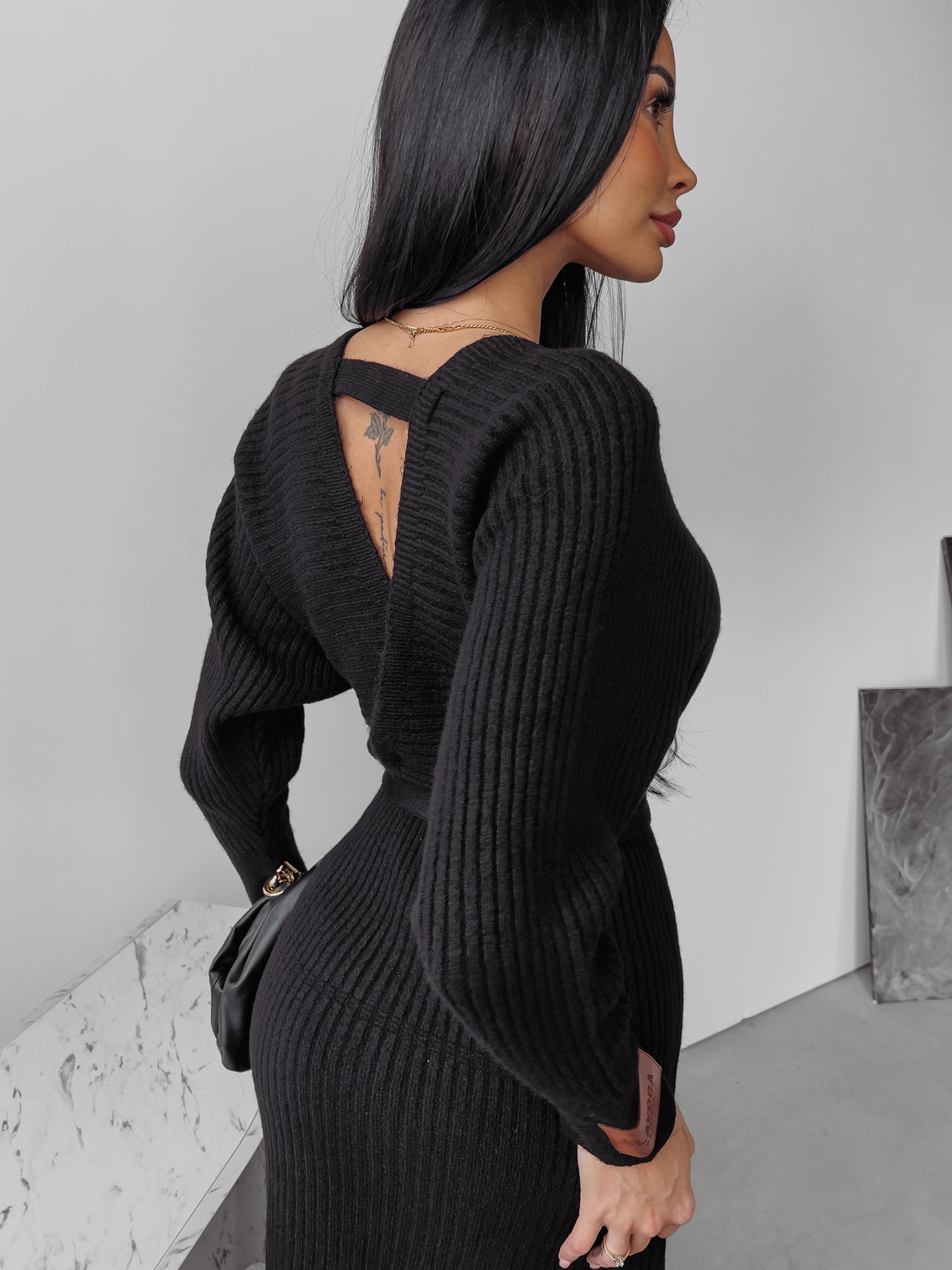 Sukienka sweterkowa Aletta Ola Voga czarna