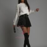 Sweter z cyrkoniami Celinka ecru