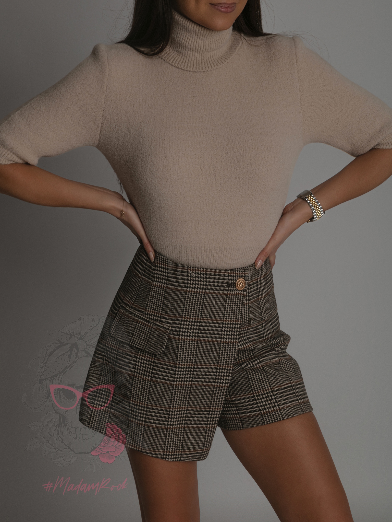 Moherowy sweter golf Minos beżowy