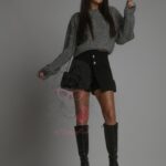 Sweter z metaliczną nitką Gork stalowy