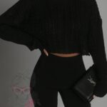 Krótki sweter z połyskiem Talisman czarny