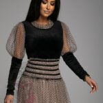 Bluzka welurowa z tiulem NB Graveda czarna