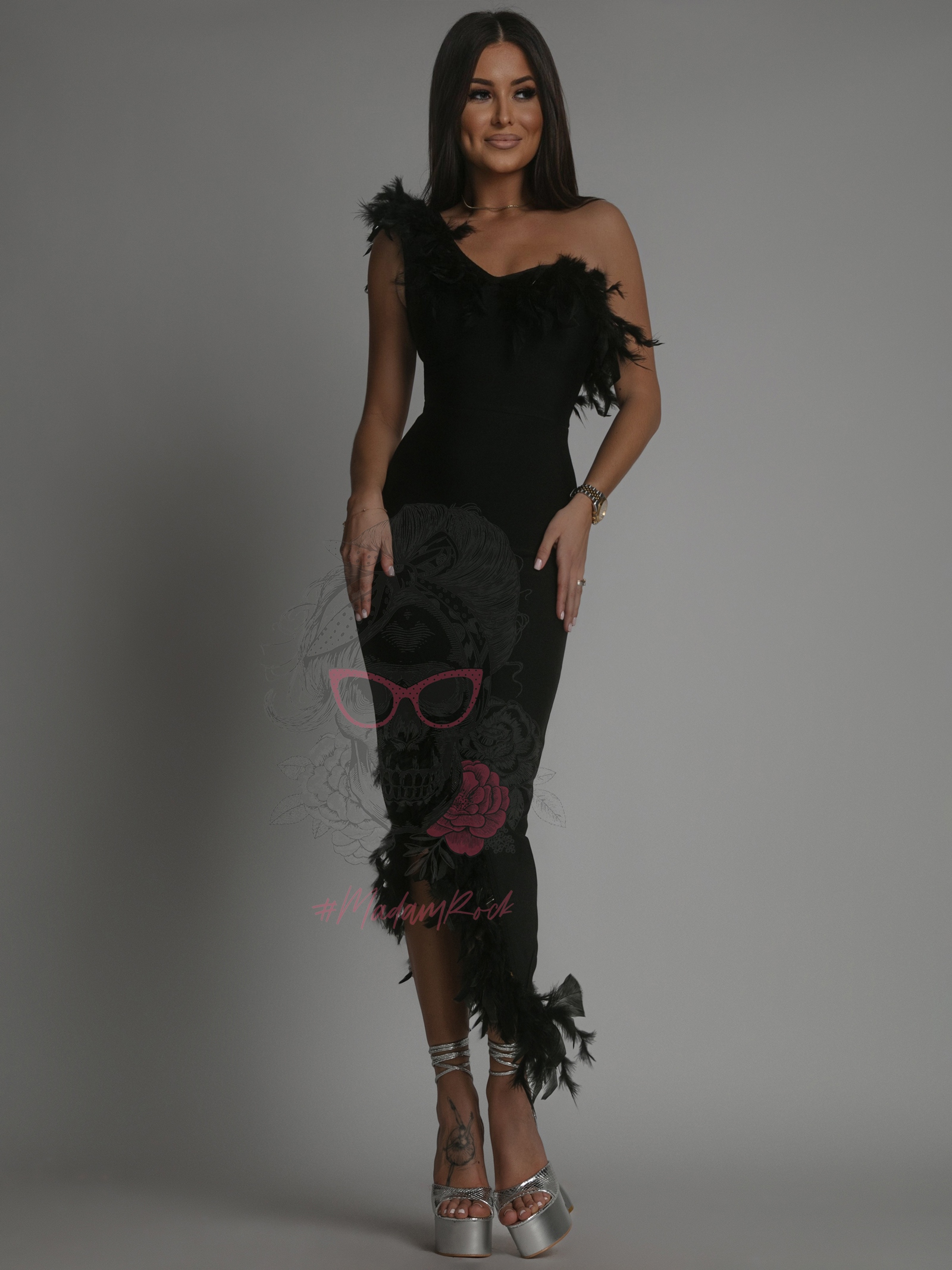 Sukienka midi bandażowa Adresa czarna