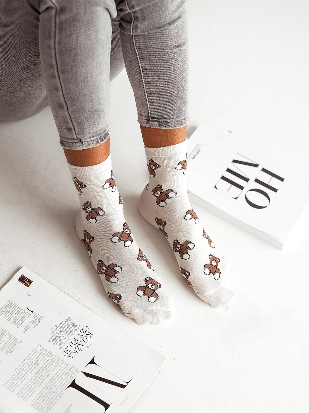 Skarpetki damskie w print misie ecru