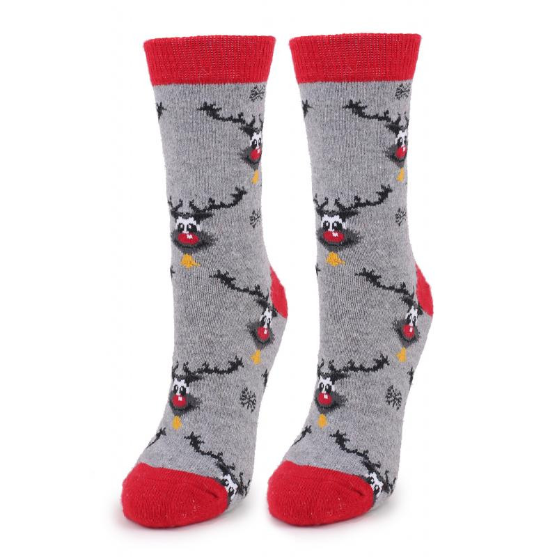 Jasnoszare skarpetki w świąteczny wzór Jasnoszare skarpetki w świąteczny wzór