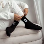 Skarpety damskie sportowe z literą C czarne