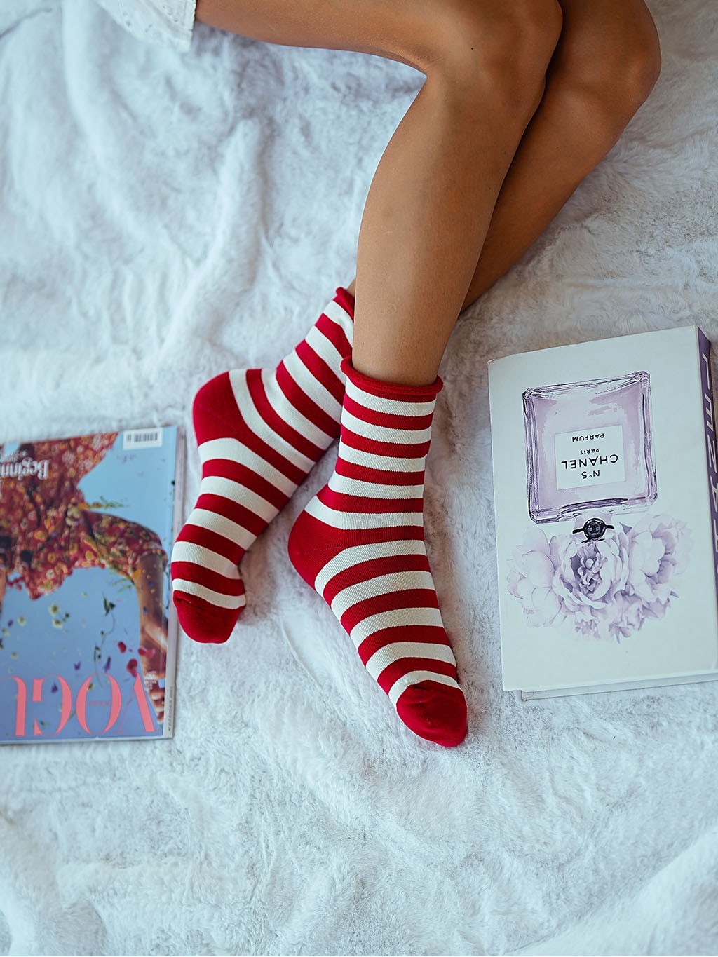 Skarpetki frotte w paski biało-czerwone Skarpetki frotte w paski biało-czerwone