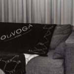 Koc dwustronny Manhattan Ola Voga czarny 150x200cm