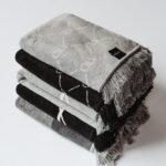 Koc dwustronny Manhattan Ola Voga szary 150x200cm