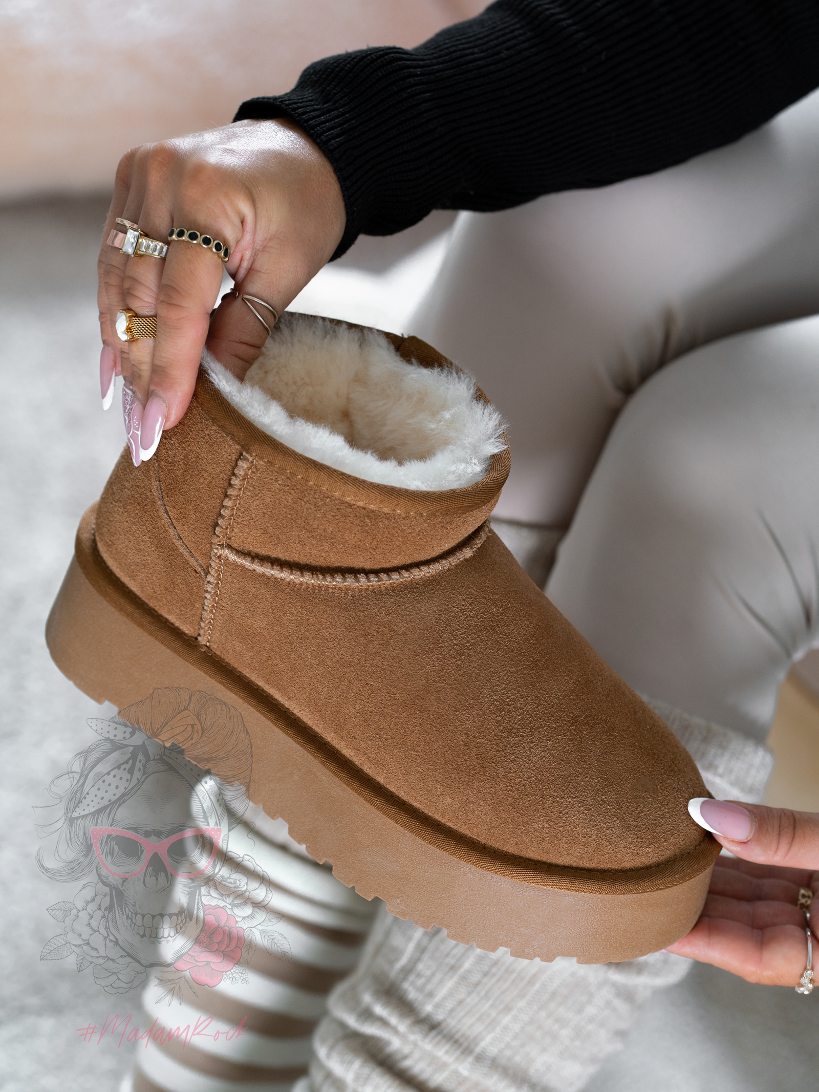 Śniegowce naturalne Madam Molly karmelowe