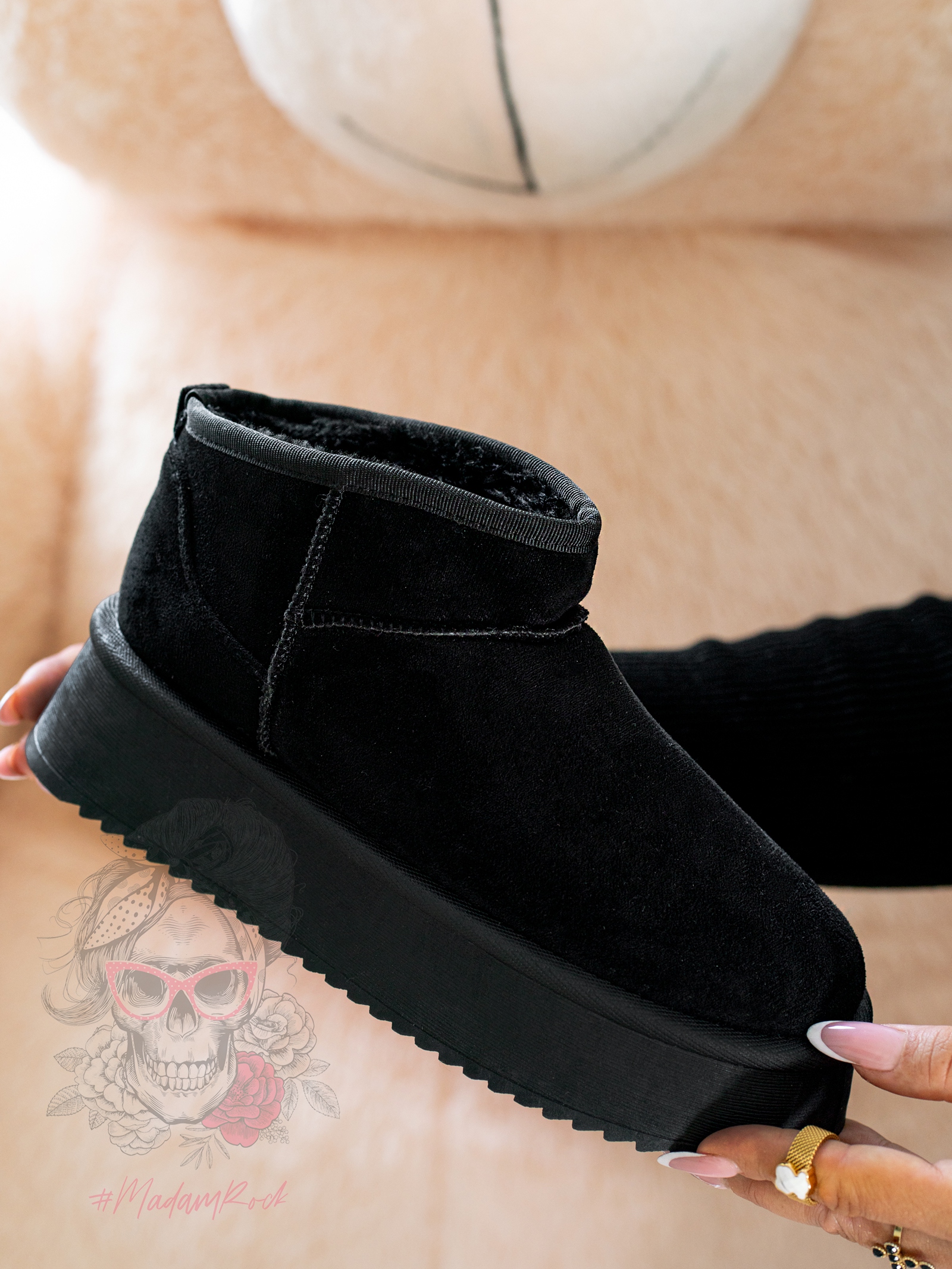 Śniegowce zamszowe Madam Wobbi czarne