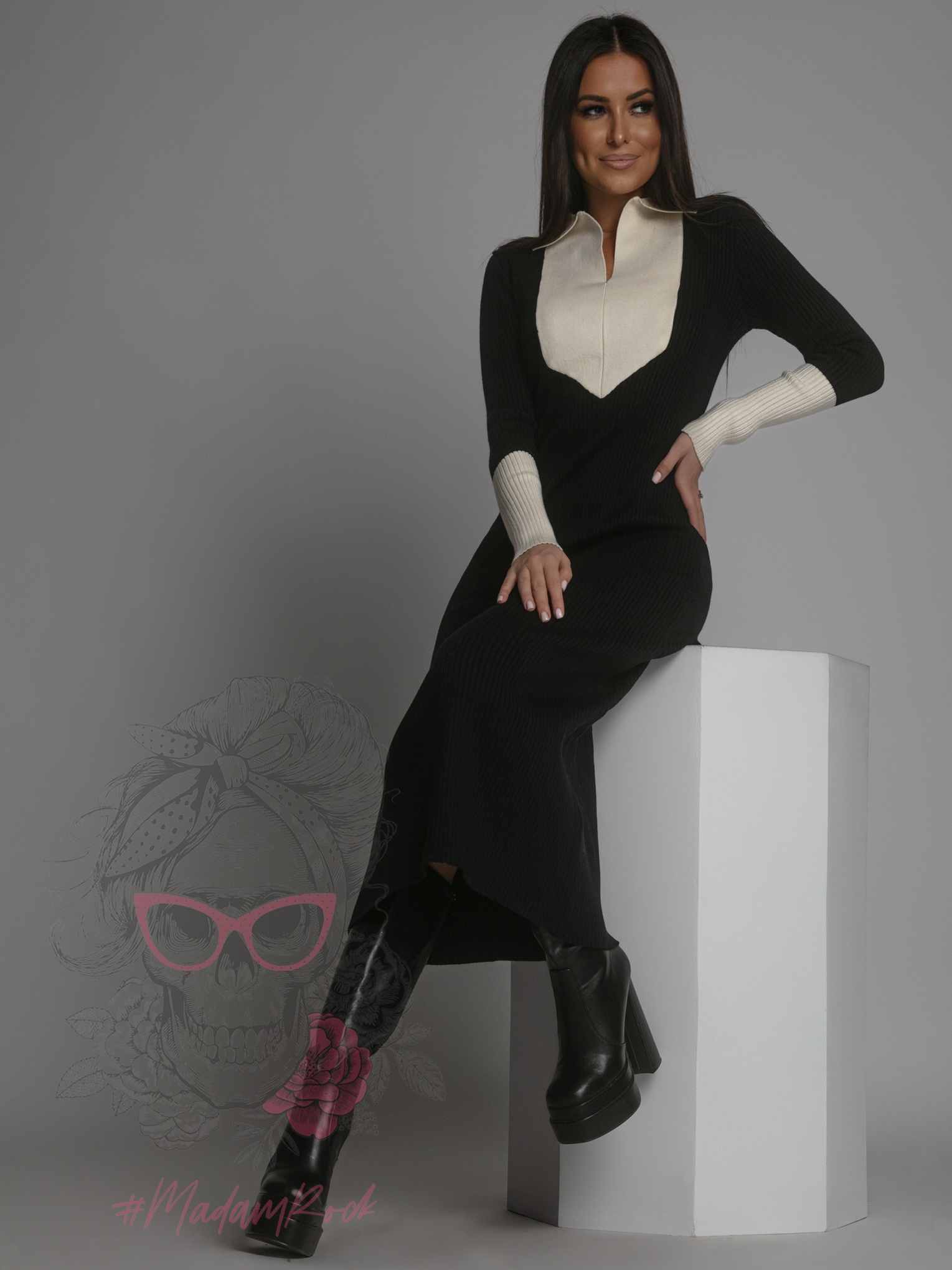 Sukienka dzianinowa Sintelo czarna