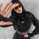 Bluza dresowa z golfem Amber Ola Voga czarna