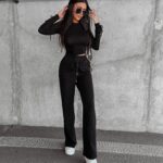 Bluzka dopasowana wiązana DONIA OLAVOGA czarna