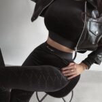 -wyprzedane-Komplet dopasowany welurowy Amaris Ola Voga czarny