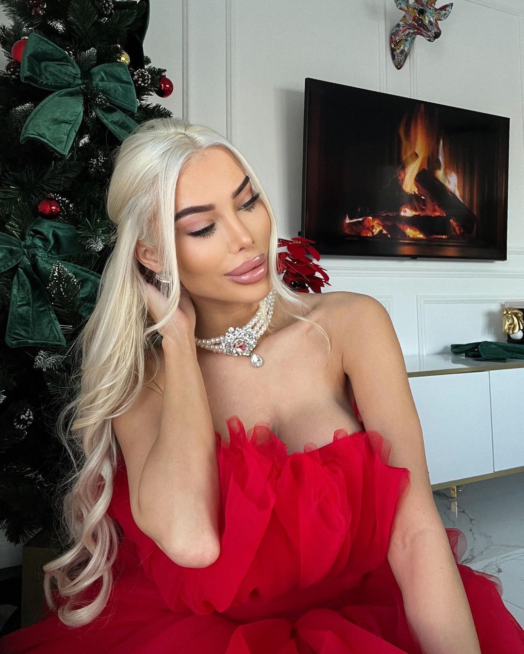 Sukienka tiulowa z odpinanym trenem NB Hollywood star czerwona