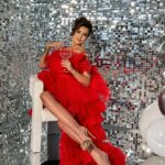 Sukienka tiulowa z odpinanym trenem NB Hollywood star czerwona