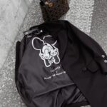 Marynarka damska z nadrukiem miki Molis Ola Voga czarna