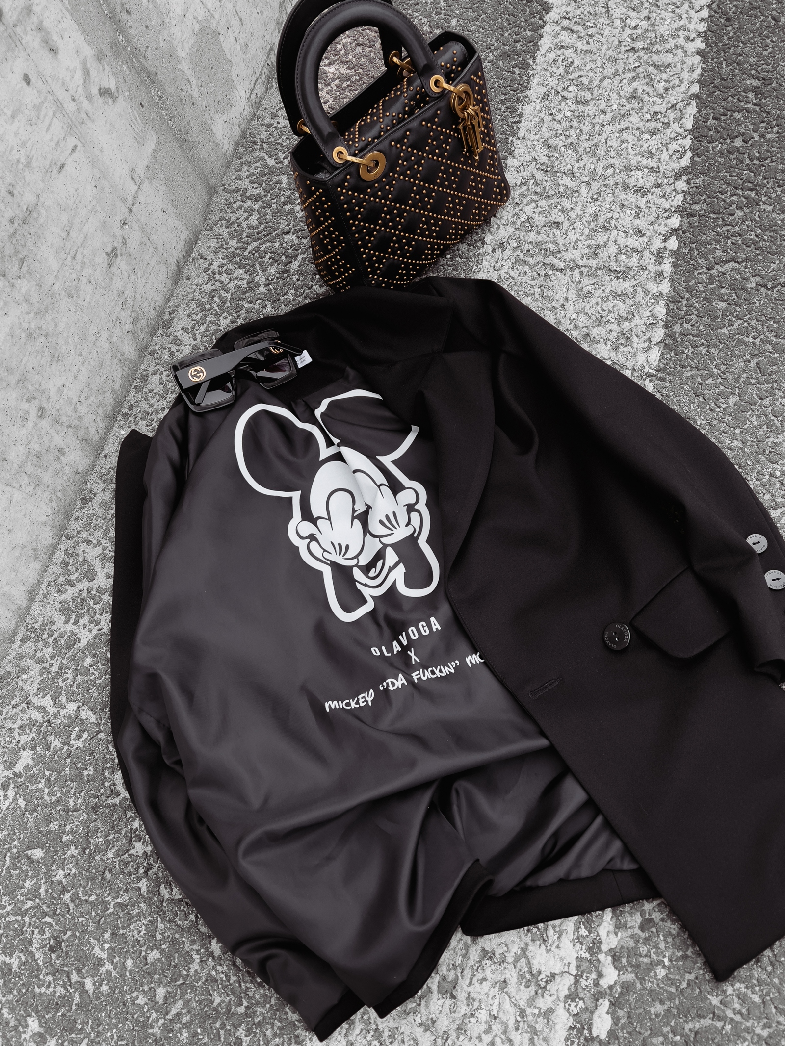 Marynarka damska z nadrukiem miki Molis Ola Voga czarna