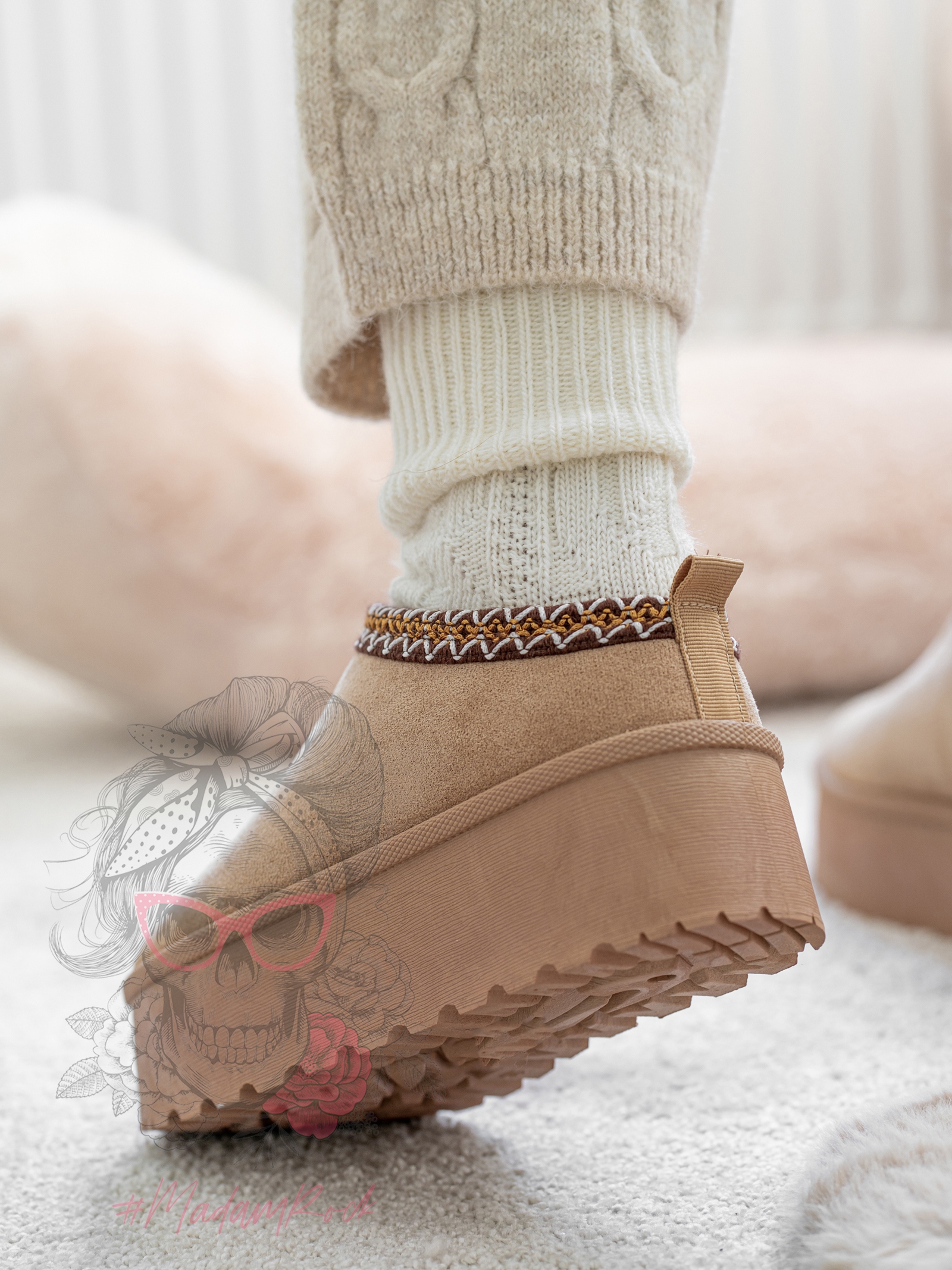 Śniegowce odkryte Madam Gobby c. beżowe