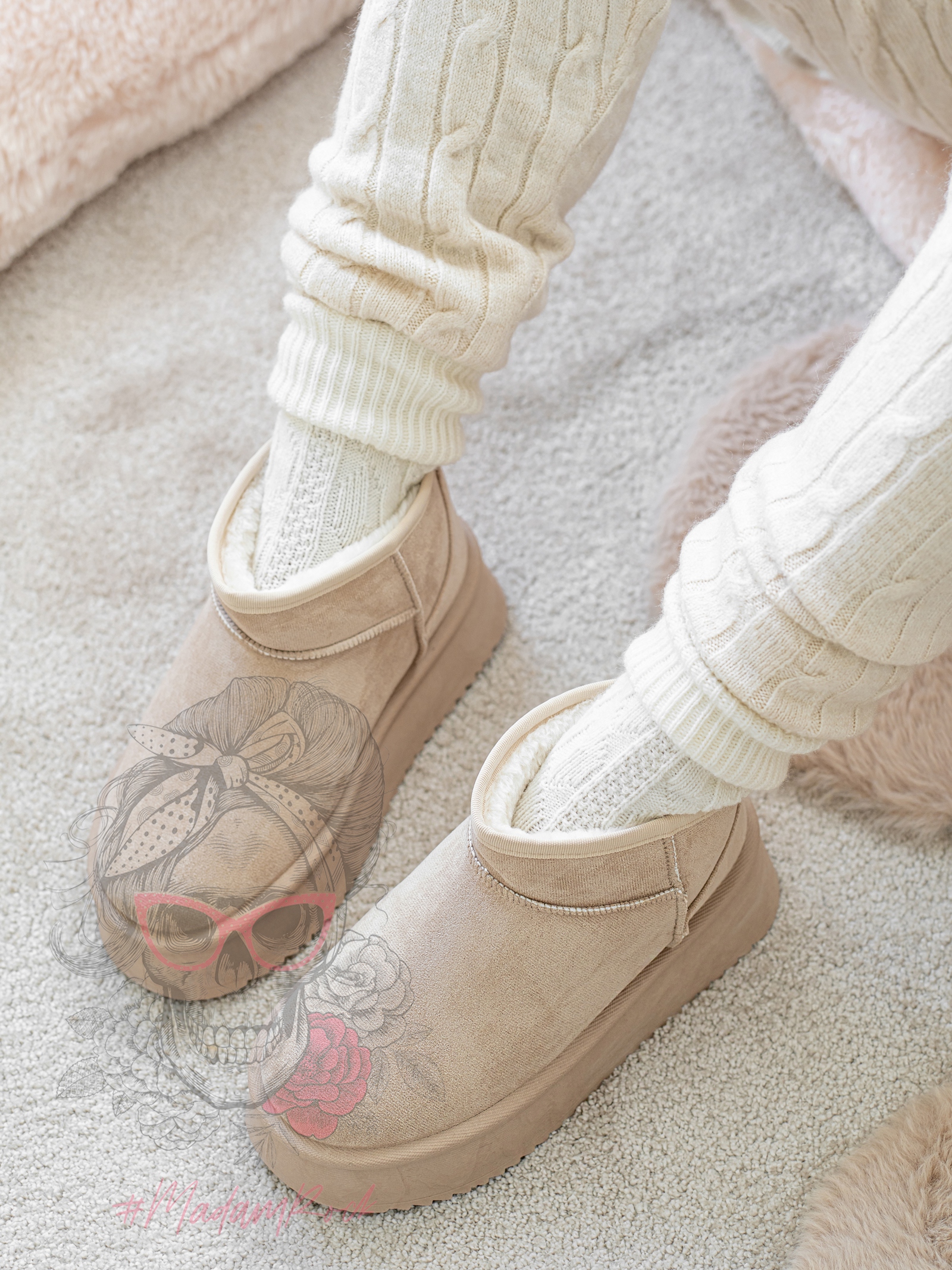 Śniegowce zamszowe Madam Wobbi j.beżowe