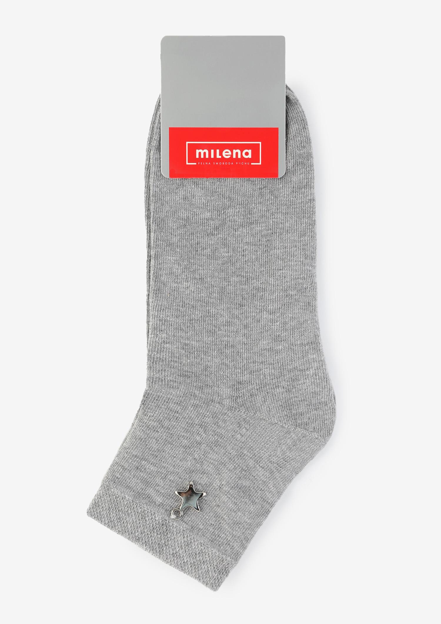 Skarpetki damskie gładkie z przywieszką szare