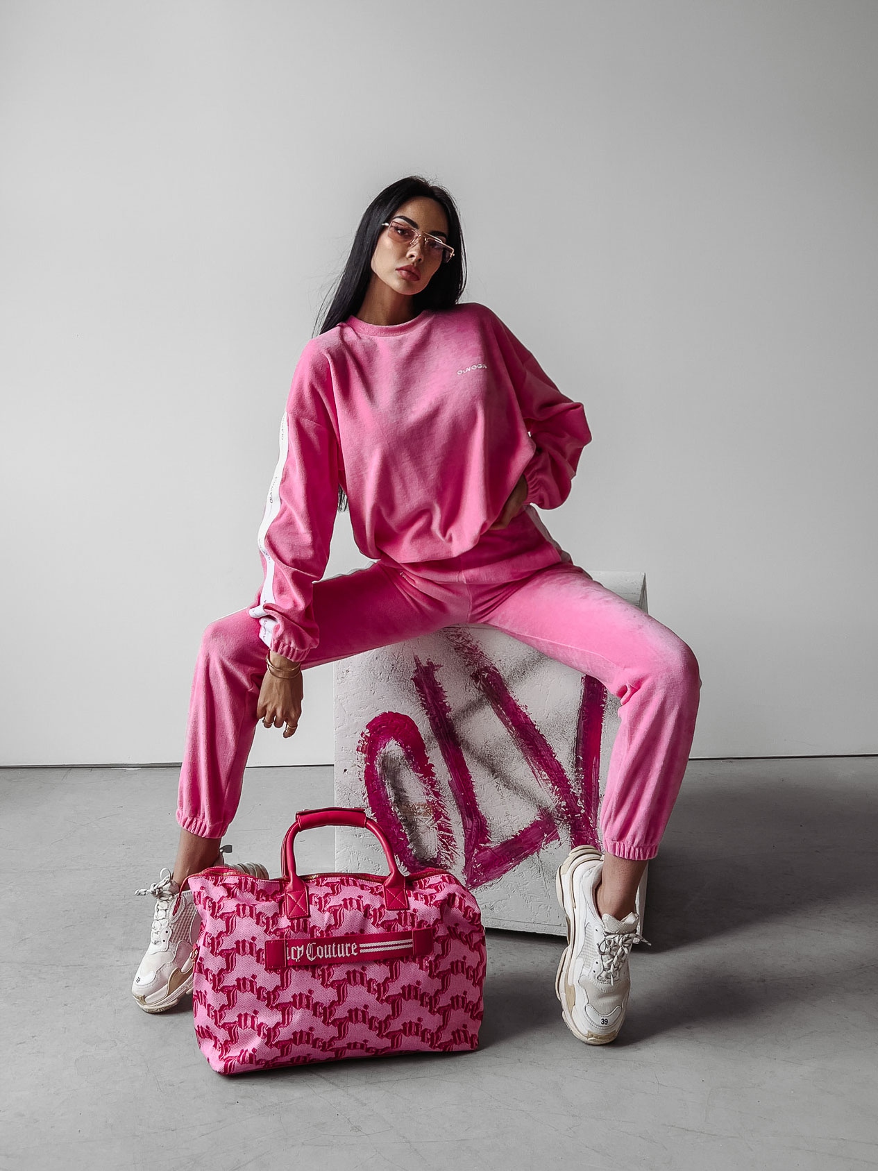 Komplet welurowy damski Blum Ola Voga różowy