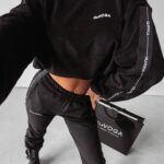 Komplet welurowy damski Blum Ola Voga czarny