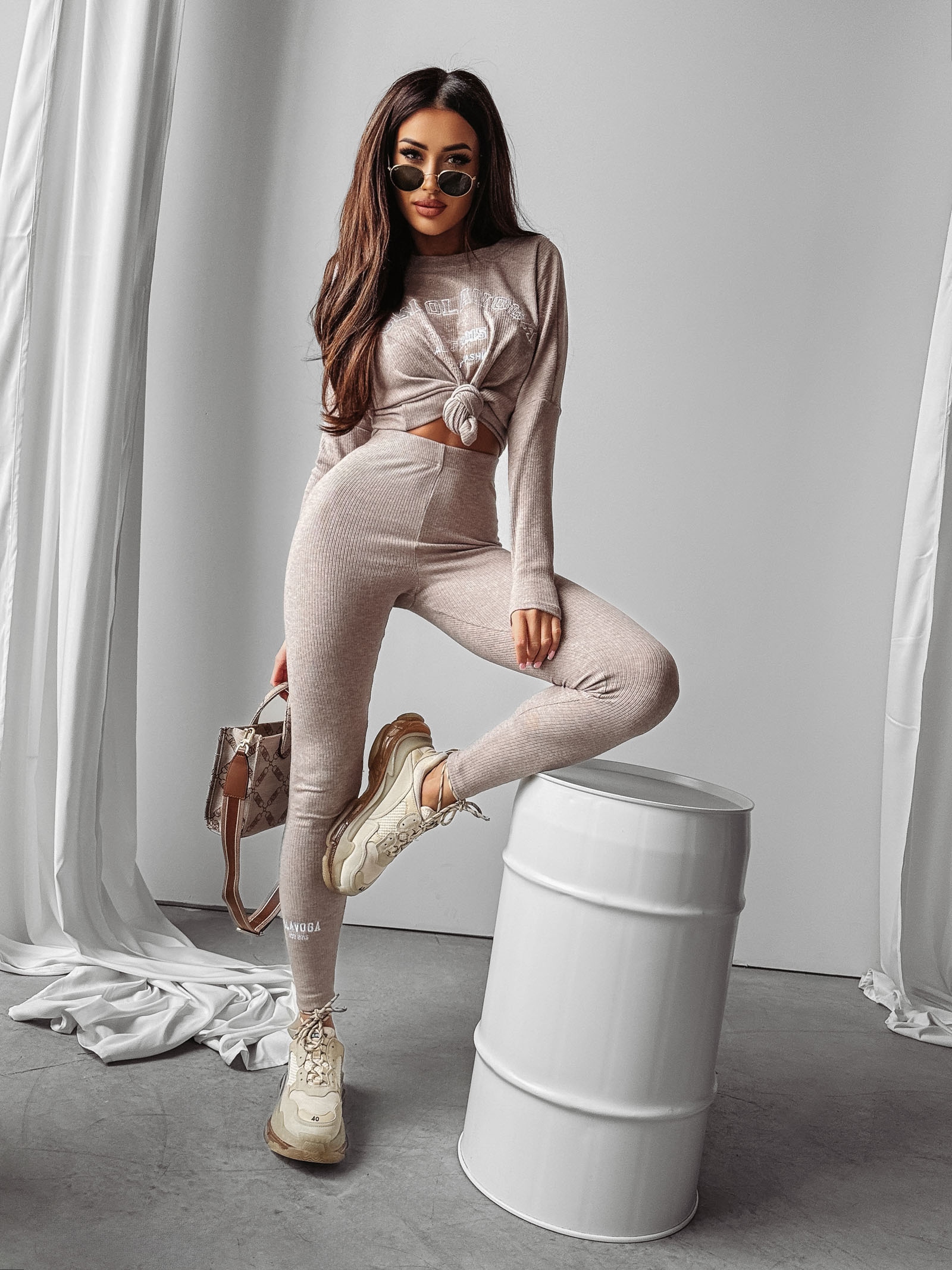 Komplet dzianinowy Opal Ola Voga beżowy